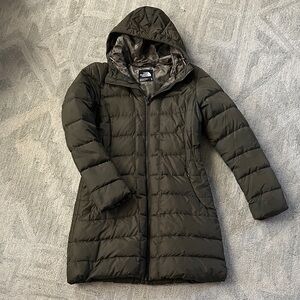 The North Face Women's Dark Green Puffer Jacket